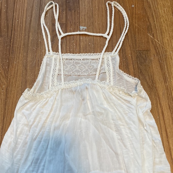 Tank - Picture 2 of 3